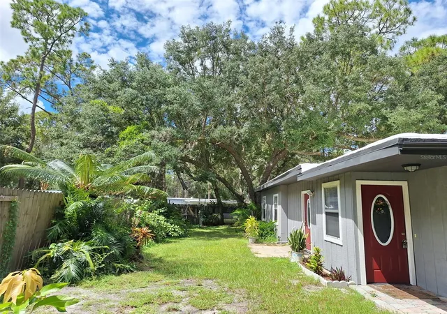 Photo 3 of Single family home for sale at 1257 Lynchburg Rd, Lake Alfred, FL 33850 | MLS# P4938321 | Listing updated on 2026-09-29