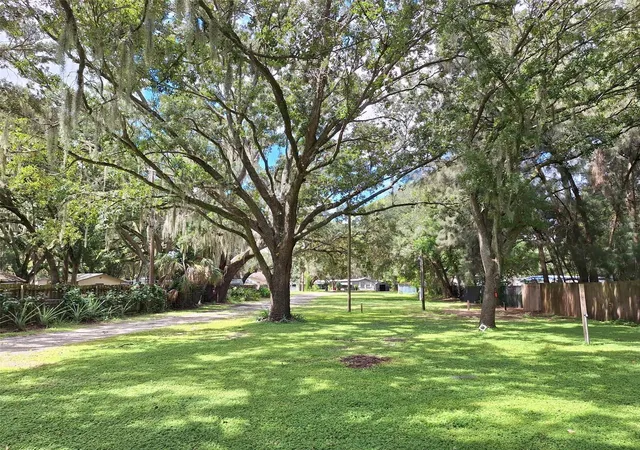 Photo 4 of Single family home for sale at 1257 Lynchburg Rd, Lake Alfred, FL 33850 | MLS# P4938321 | Listing updated on 2026-09-29