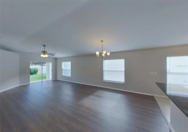 3rd image of 15512 Telford Spring Dr, Ruskin, FL 33573 | MLS# C7524269