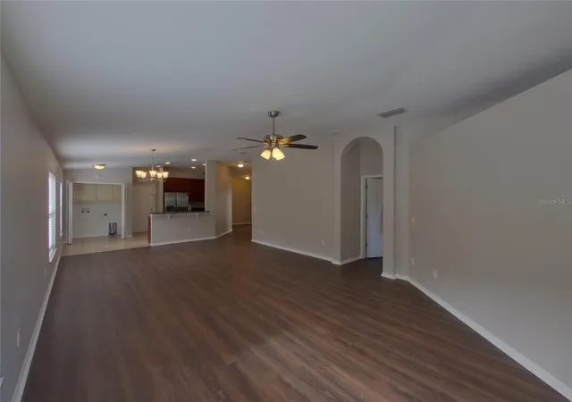 4th image of 15512 Telford Spring Dr, Ruskin, FL 33573 | MLS# C7524269