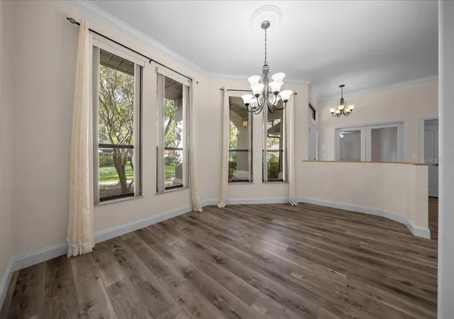 Photo 3 of Single family home for sale at 915 Sw 82nd Terrace, Gainesville, FL 32607 | MLS# OM722063 | Listing updated on 2026-09-22