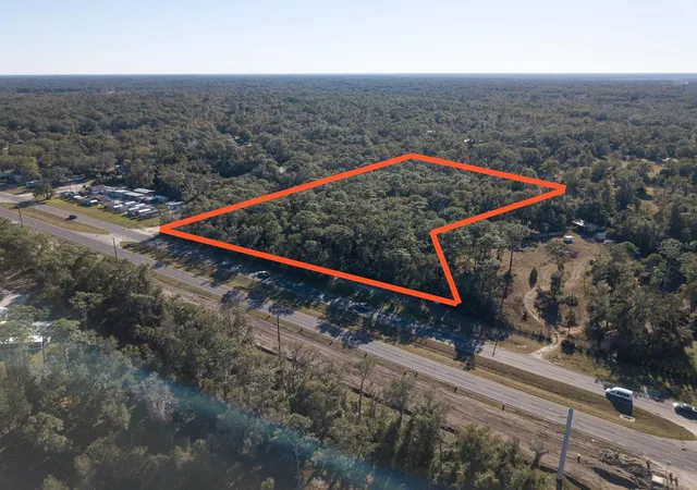 3rd image of N Us Hwy 17, Deland, FL 32724 | MLS# V4948295