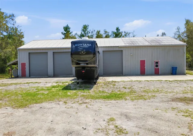 3rd image of 4155 Marsh Rd, Deland, FL 32724 | MLS# V4948296