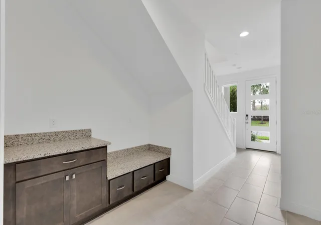 3rd image of 9868 Bucklow Hill Dr, Orlando, FL 32832 | MLS# O6395934