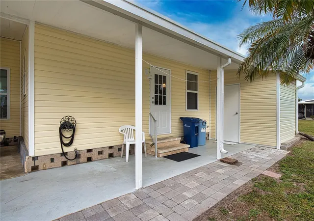 Photo 3 of Manufactured home for sale at 618 Iglesia Dr, North Port, FL 34287 | MLS# TB8493528 | Listing updated on 2026-09-22