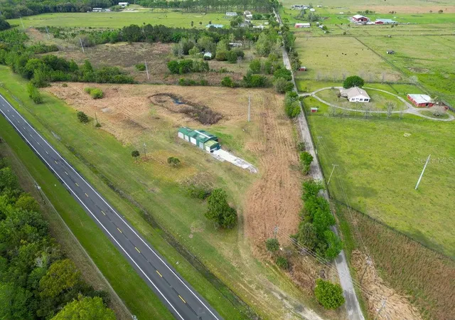Homes for sale in De Leon Springs, FL | 6029 Us Hwy 17, De Leon Springs, FL 32130 | MLS# V4948304