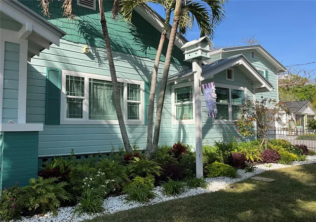 Homes for sale in Clearwater, FL | 202 Fairmont St, Clearwater, FL 33755 | MLS# TB8493540