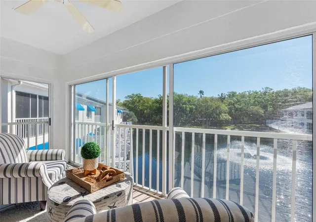 4th image of 11351 Shipwatch Ln #1841, Largo, FL 33774 | MLS# TB8493556