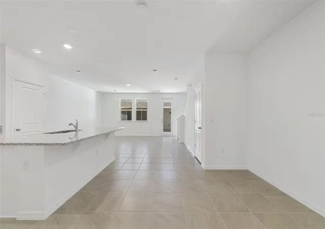 4th image of 684 Lola Ln, Oviedo, FL 32765 | MLS# O6395981