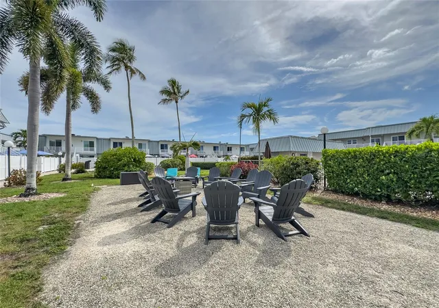 Homes for sale in Fort Myers, FL | 6777 Winkler Road, Fort Myers, FL 33919 | Houzeo