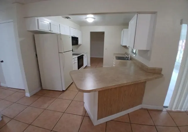 Photo 3 of Single family home for sale at 632 Midiron Dr, Kissimmee, FL 34759 | MLS# S5147111 | Listing updated on 2026-09-25