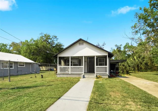 Photo 1 of Single family home for sale at 1406 W 15th Street, Sanford, FL 32771 | MLS# O6396033 | Listing updated on 2026-10-05