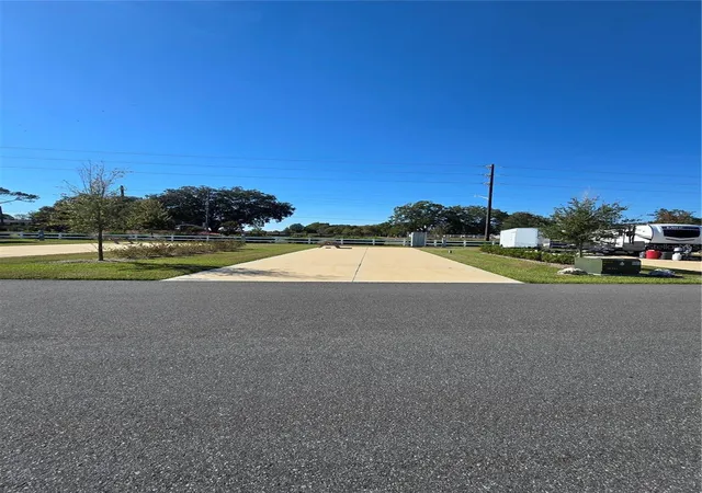 4th image of 2932 Nw 43Rd Ct #421, Ocala, FL 34482 | MLS# OM722091