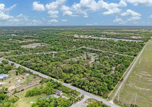 Photo 4 of Land for sale at 400 S Havana Rd, Venice, FL 34292 | MLS# N6143729 | Listing updated on 2026-06-24