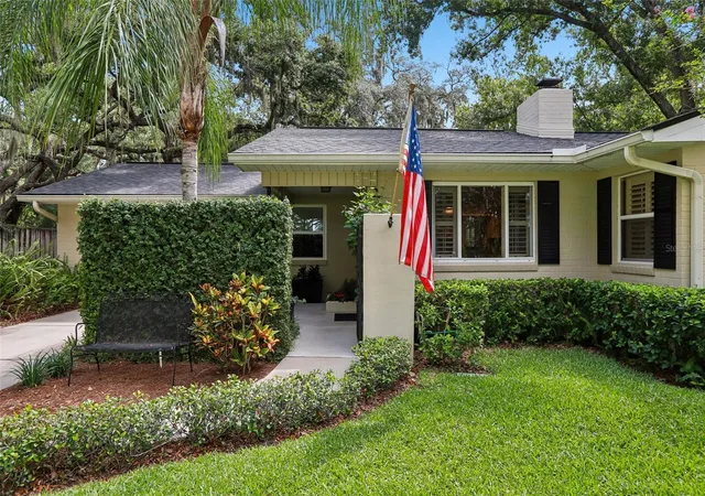 image of 204 S Burlingame Ave, Temple Terrace, FL 33617 | MLS# TB8493684