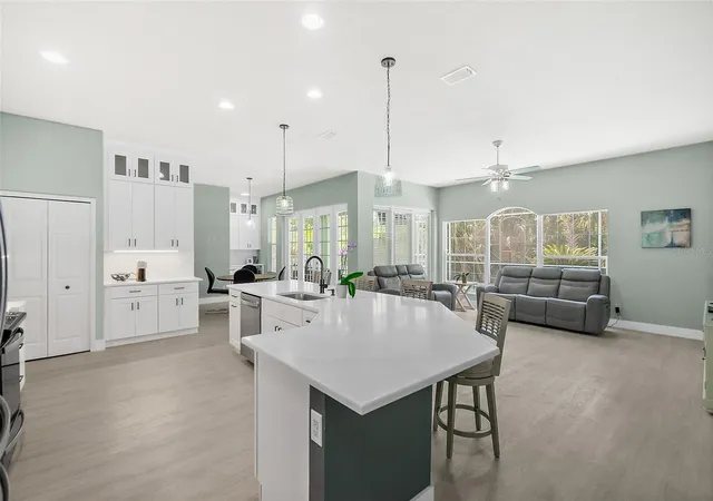 4th image of 1029 Stone Lake Dr, Ormond Beach, FL 32174 | MLS# FC317448