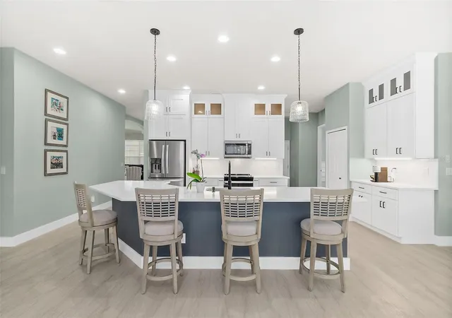 2nd image of 1029 Stone Lake Dr, Ormond Beach, FL 32174 | MLS# FC317448