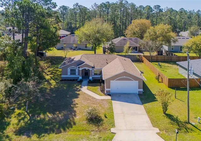 Homes for sale in Palm Coast, FL | 9 Slipper Flower Path E, Palm Coast, FL 32164 | MLS# V4948311