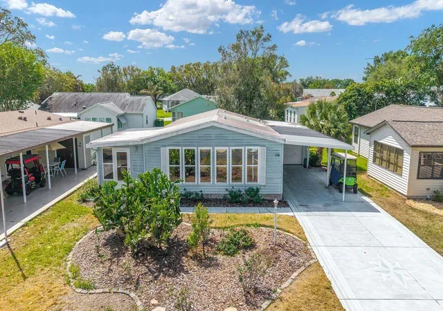 2nd image of 1116 W Boone Ct, Lady Lake, FL 32159 | MLS# OM722106