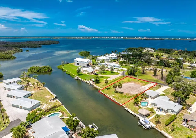 Photo 4 of Land for sale at 1899 Riverside Dr, Englewood, FL 34223 | MLS# D6146887 | Listing updated on 2026-07-01