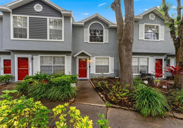 Photo 3 of Townhouse for sale at 2155 Fox Chase Blvd, Palm Harbor, FL 34683 | MLS# TB8493718 | Listing updated on 2026-10-04