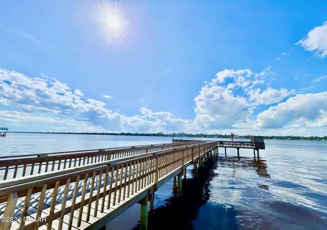 2nd image of 2711 N Halifax Ave, DAYTONA BEACH, FL 32118