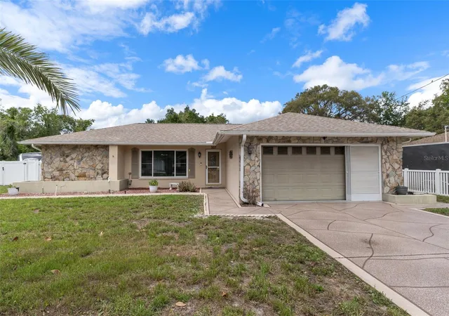 5th image of 3217 Abeline Rd, Spring Hill, FL 34608 | MLS# W7884527