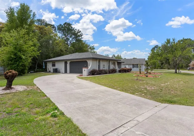 3rd image of 5 Mangrove Ct S, Homosassa, FL 34446 | MLS# TB8493756