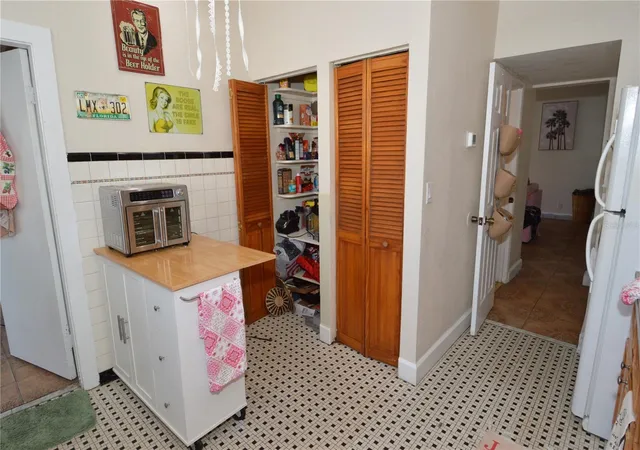 100th image of 2800 Dartmouth Ave N, Saint Petersburg, FL 33713 | MLS# TB8493762