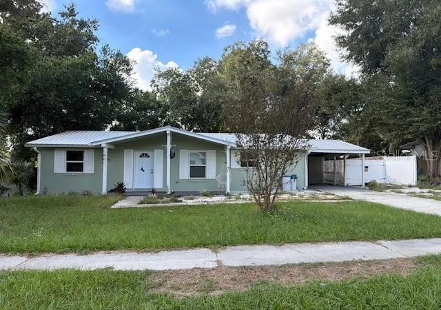 Photo 2 of Single family home for sale at 14536 Sw 34th Terrace Rd, Ocala, FL 34473 | MLS# OM722124 | Listing updated on 2026-10-16