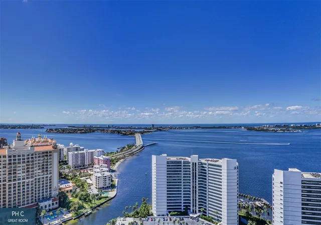 1st image of 555 Quay Comn #1703, Sarasota, FL 34236 | MLS# A4688748