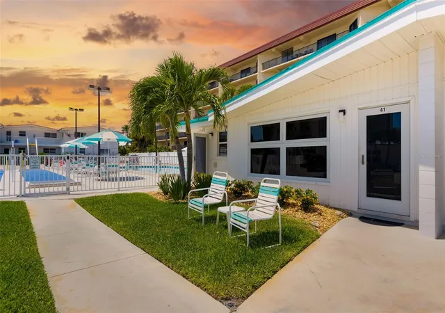 Photo 5 of Condo for sale at 6334 Midnight Pass Rd #41, Sarasota, FL 34242 | MLS# A4688750 | Listing updated on 2026-08-12