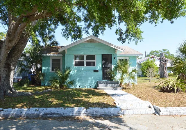 2nd image of 2351 25th Ave S, St Petersburg, FL 33712 | MLS# TB8493803