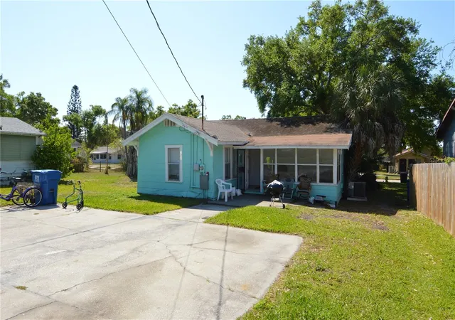 53rd image of 2351 25th Ave S, St Petersburg, FL 33712 | MLS# TB8493803