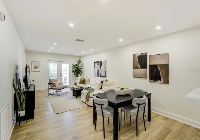 5th image of 460 S Paula Dr #402, Dunedin, FL 34698 | MLS# TB8493822