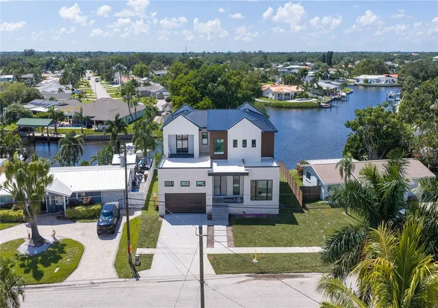 Single family home for sale at 4692 Dover St NE, Saint Petersburg, FL 33703 | MLS# TB8493836