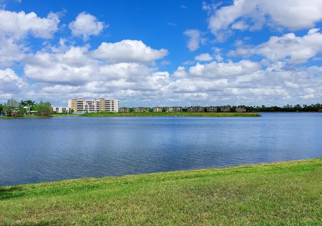 Photo 2 of Sale Pending at 6427 Moorings Point Cir #101, Lakewood Ranch, FL 34202 | MLS# A4688766 | Listing updated on 2026-08-25