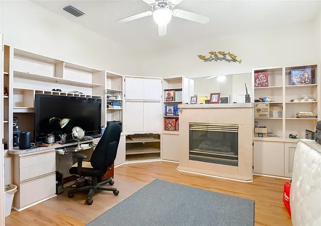 Photo 3 of Single family home for sale at 8410 Maybelle Dr, Weeki Wachee, FL 34613 | MLS# TB8493845 | Listing updated on 2026-10-15