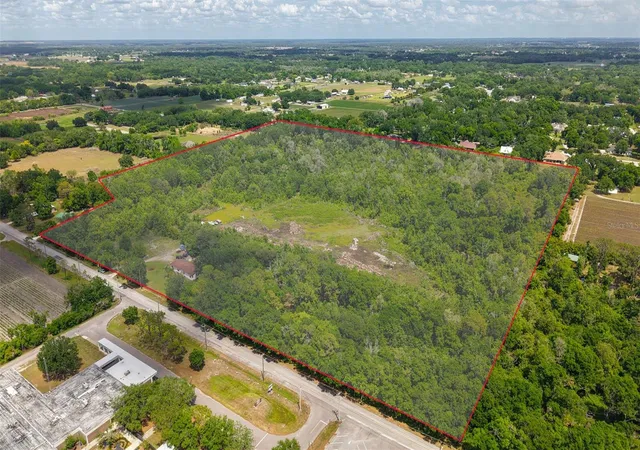 15th image of 3604 Cork Rd, Plant City, FL 33565 | MLS# TB8493874