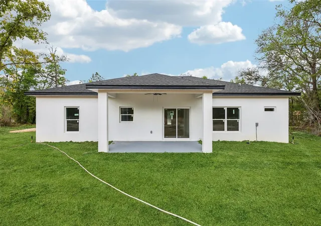 Photo 2 of Sale Pending at 15479 Se 115 Place Rd, Ocklawaha, FL 32179 | MLS# O6396208 | Listing updated on 2026-09-17