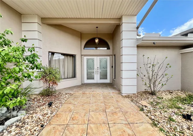 Photo 4 of Single family home for sale at 5810 Redhawk Dr, New Port Richey, FL 34655 | MLS# TB8493879 | Listing updated on 2026-09-30