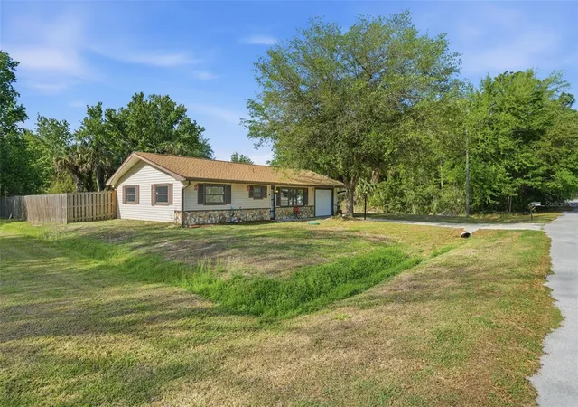 3rd image of 6822 W Doris Maretta Ln, Homosassa, FL 34446 | MLS# G5110555