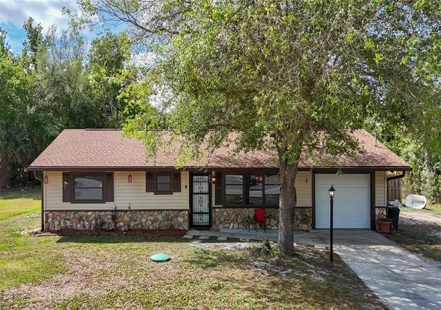 Photo 1 of Single family home for sale at 6822 W Doris Maretta Ln, Homosassa, FL 34446 | MLS# G5110555 | Listing updated on 2026-10-07