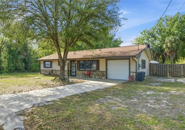 5th image of 6822 W Doris Maretta Ln, Homosassa, FL 34446 | MLS# G5110555