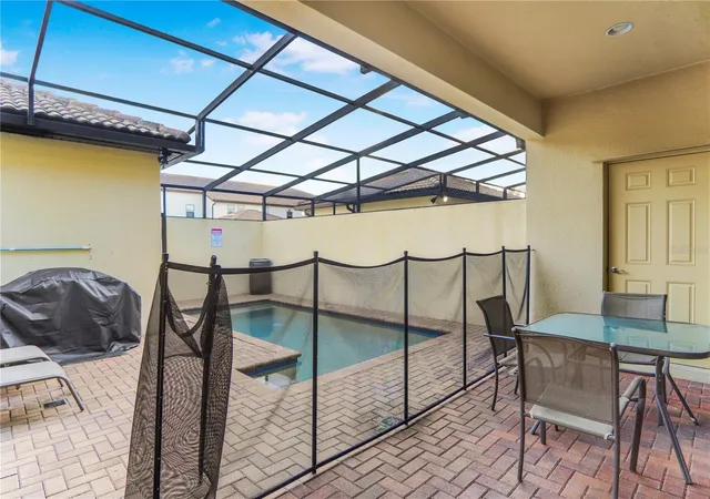 5th image of 2022 Majorca Dr, Kissimmee, FL 34747 | MLS# O6396215