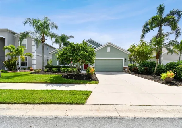 1st image of 5056 Lakehurst Ct, Palmetto, FL 34221 | MLS# A4688779