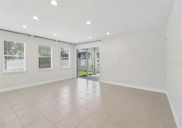 Photo 3 of Single family home for sale at 4309 Saltmarsh Sparrow Dr, Windermere, FL 34786 | MLS# O6396295 | Listing updated on 2026-09-19