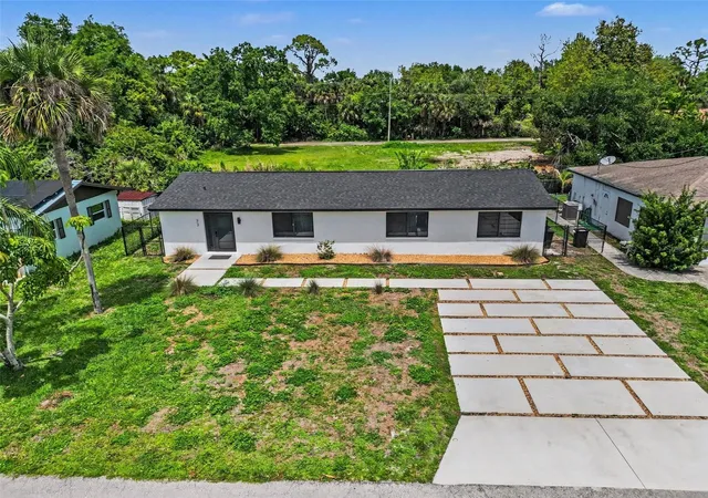 Photo 1 of Single family home for sale at 73 Cardinal Dr, North Fort Myers, FL 33917 | MLS# V4948332 | Listing updated on 2026-09-19