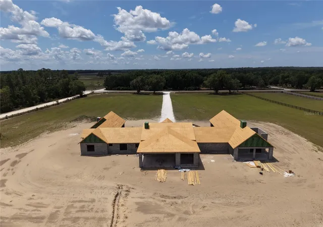 Homes for sale in Morriston, FL | 14951 Se 60th St, Morriston, FL 32668 | MLS# O6396313