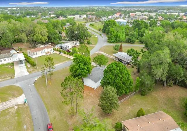 31st image of 8331 County Road 109, Lady Lake, FL 32159 | MLS# S5147176